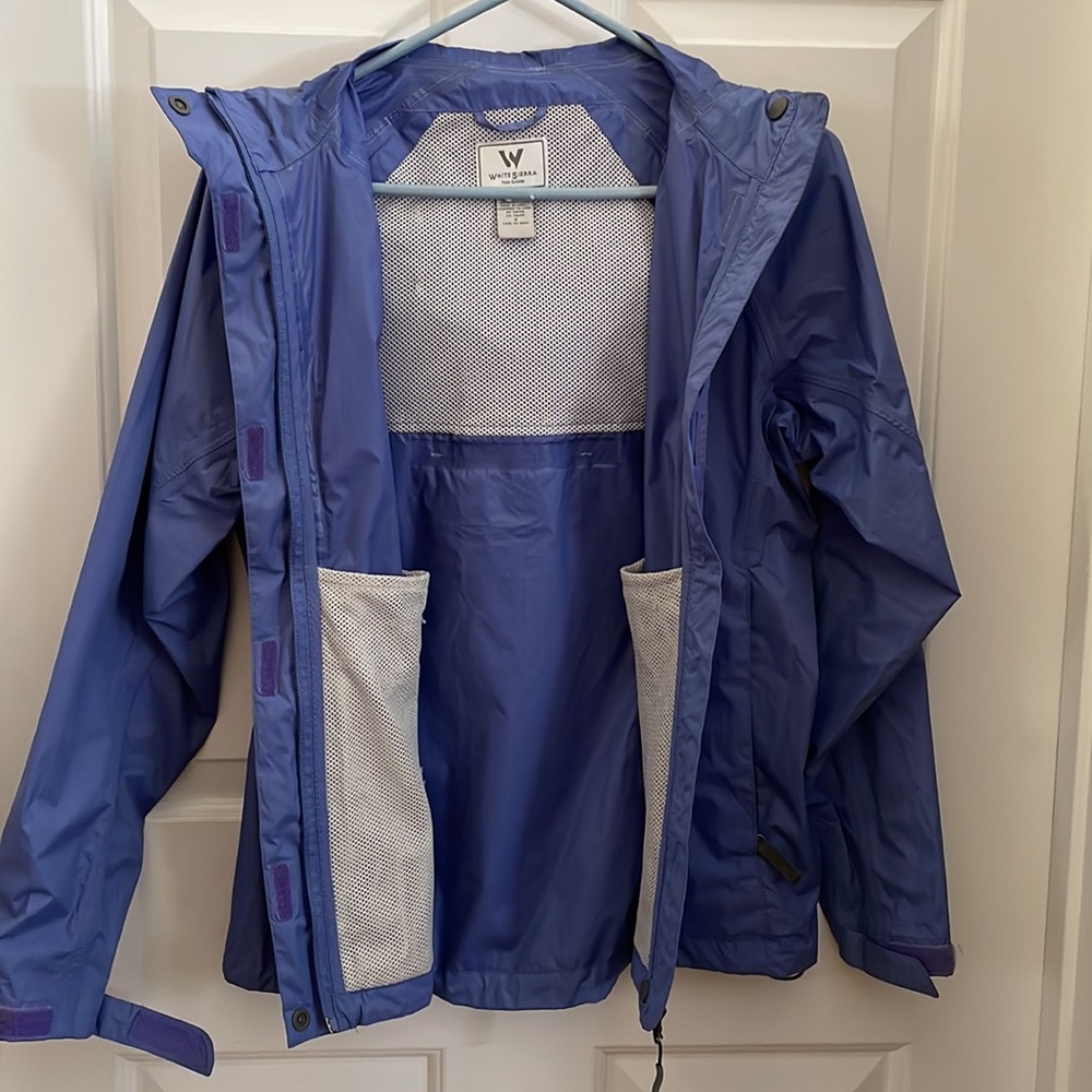 Packable water resistant jacket